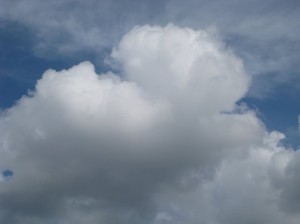 湿った空気で積雲増産