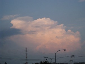 千葉市上空の積乱雲