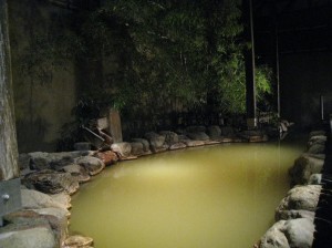 夜は洞爺湖温泉