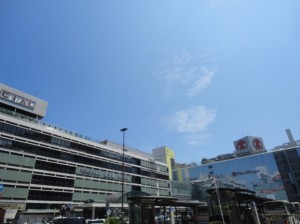 カンカン照り (横浜駅)