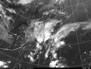 次々と沸き立つ積乱雲 (気象庁HP 赤外衛星 14:00)