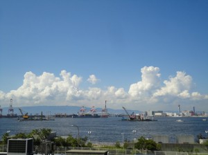 大阪南港の眺め