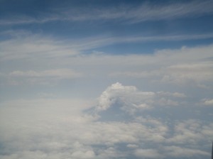 富士山も雲隠れ