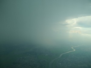 東京埼玉でゲリラ豪雨中