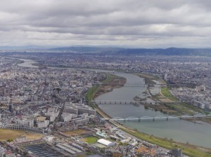 不安定な空 (大阪 淀川)
