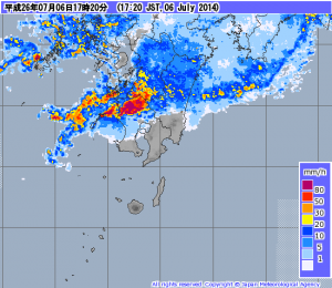 九州南部で雨雲発達 (気象庁レーダー 17:20)