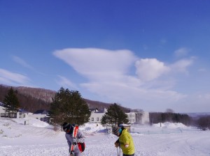 巨大なレンズ雲