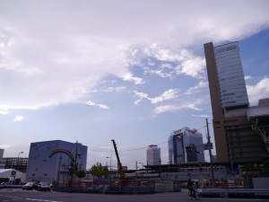 蒸し暑い大阪市内